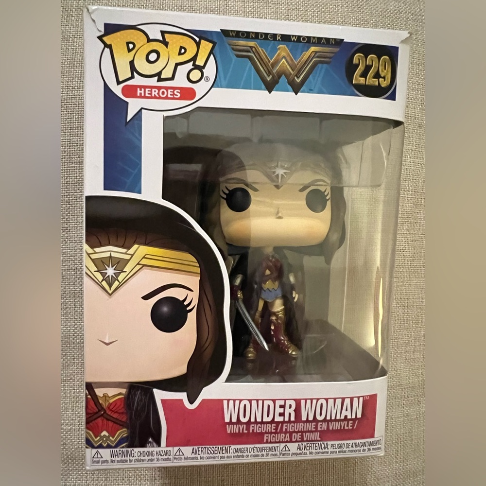 Funko Pop Wonder Woman #229